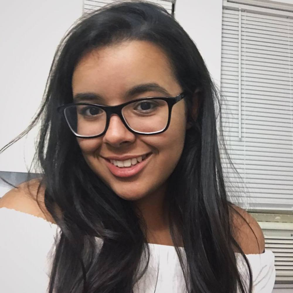 Meet your Posher, Nayara